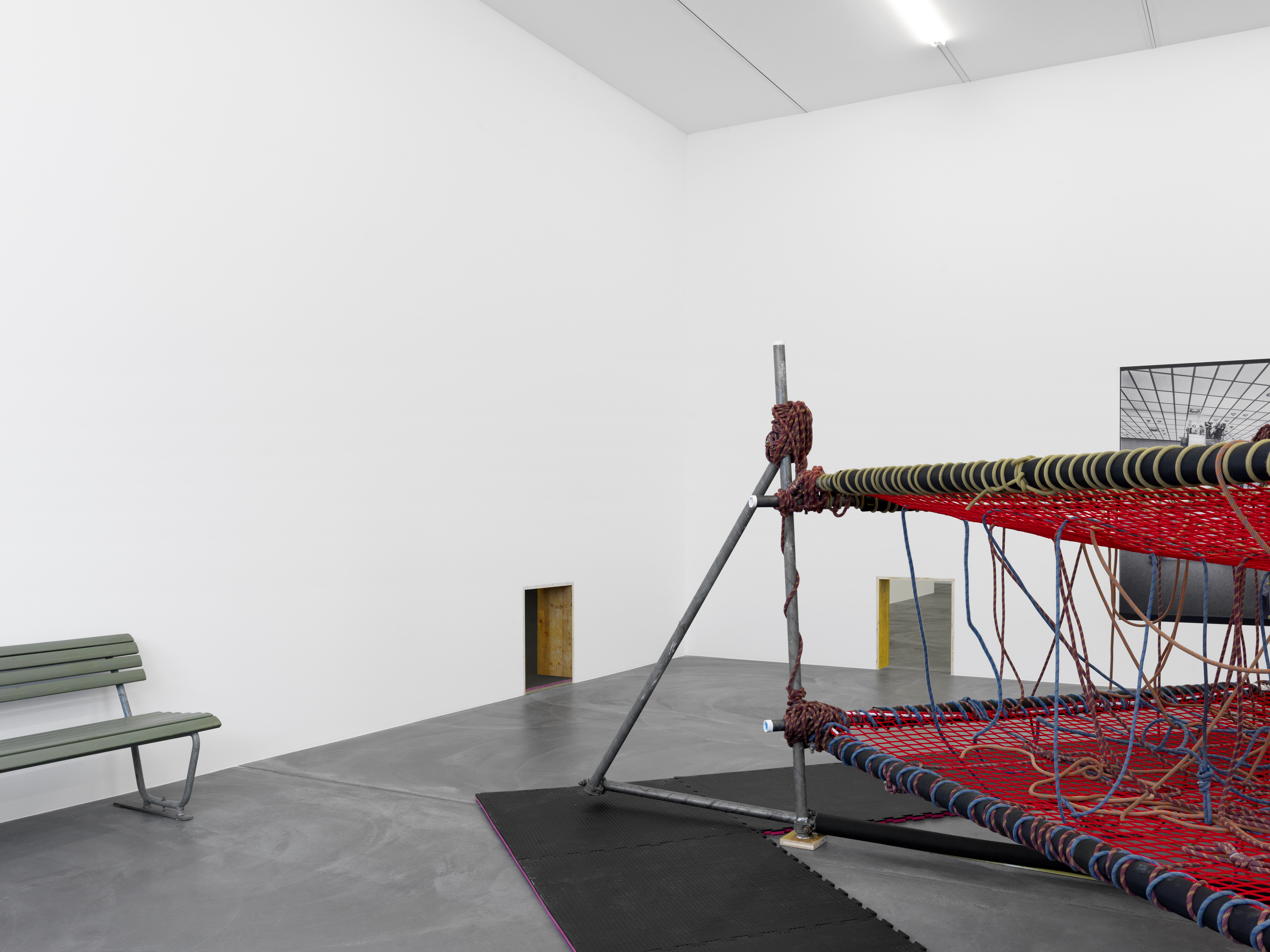 Installationsansicht: The Playground Project Kunsthalle Zürich 2016 Foto: Annik Wetter